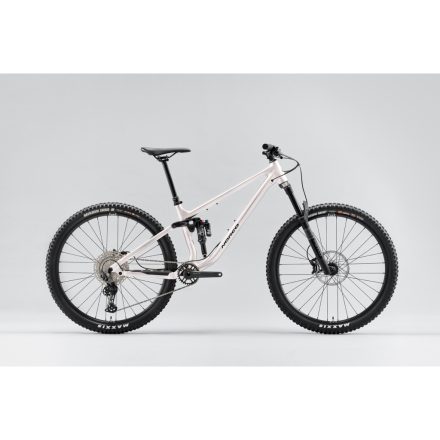2025 Norco Fluid FS A2 29" Silverton Fully Trail kerékpár Ezüst/Fekete