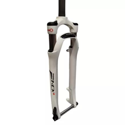 Villa SR SUNTOUR SF15-NCX Levegős 28' 63MM 100x15mm fehér