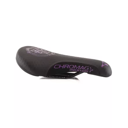 243x136mm Chromag Overture 279g Dirt nyereg fekete/lila