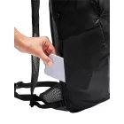 Vaude Uphill 16 könnyű kerékpáros hátizsák 450g fekete