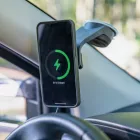 SP Connect okostelefon tartó szélvédőre vezeték nélküli töltővel, MagSafe okostelefon tartó