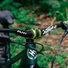 31.8 / 680 / 20mm FUNN Speedrun Junior 19mm hajlított MTB kormány fekete