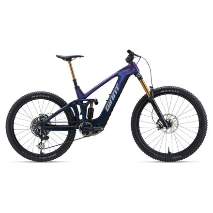 2026 Giant Reign Advanced E+ 0 560+280Wh carbon elektromos fully enduro kerékpár