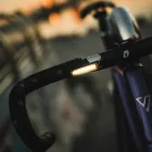 Knog Plus fehér első és hátsó lámpa szett