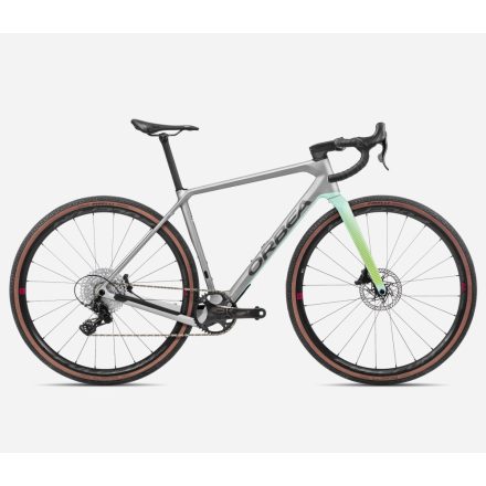 2023 TERRA M22TEAM 1X ezüst karbon gravel kerékpár