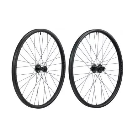 29" Boost Novatec M30 Carbon Enduro / Trail kerékszett HG rotorral (1982g/pár) Akció