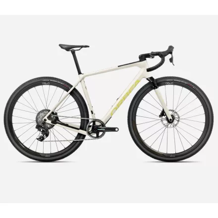 L 2025 Orbea Terra M21eTEAM 1X fehér országúti kerékpár fehér (Ivory White)