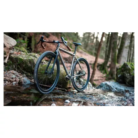 CHALLENGE gumiabroncs GRAVINE XP TLR 700x40 fekete