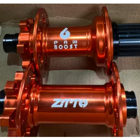   15x110/12x148mm 32LY ZTTO Ipari csapágyas Micro Spline kazettás agy pár Narancs színben